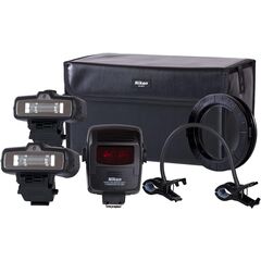 Nikon R1C1 Wireless Close-Up Speedlight System