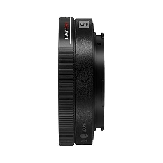 Panasonic Lumix S 26mm F/8