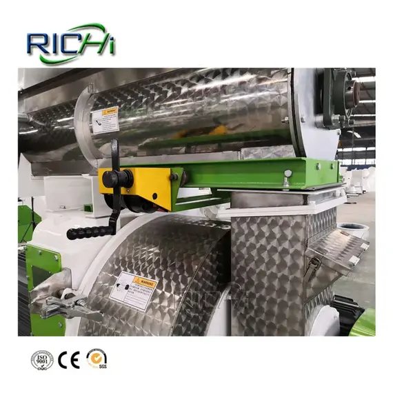 Máquina Peletizadora RICHI SZLH250 Capacidad 1-2T/H hasta 5-7T/H para Producción de Alimento Animal