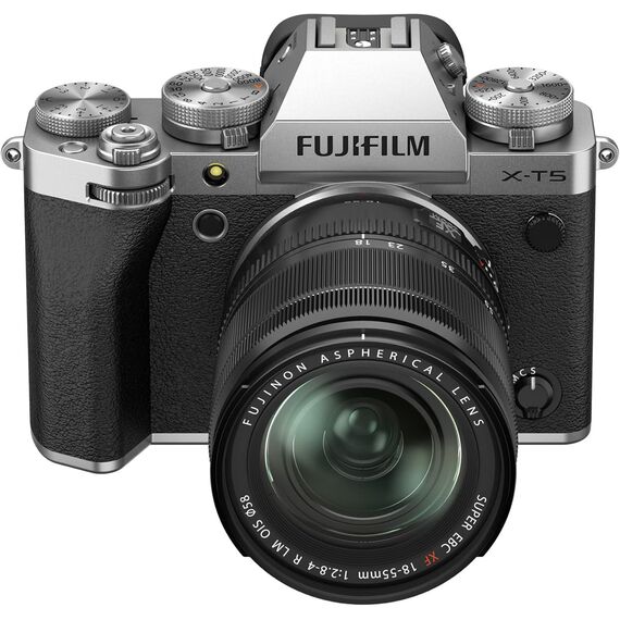 Fujifilm X-T5 Kit con Lente XF 18-55mm Plata frente