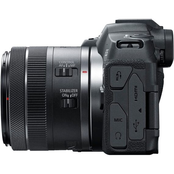Canon EOS R8 with RF 24-50