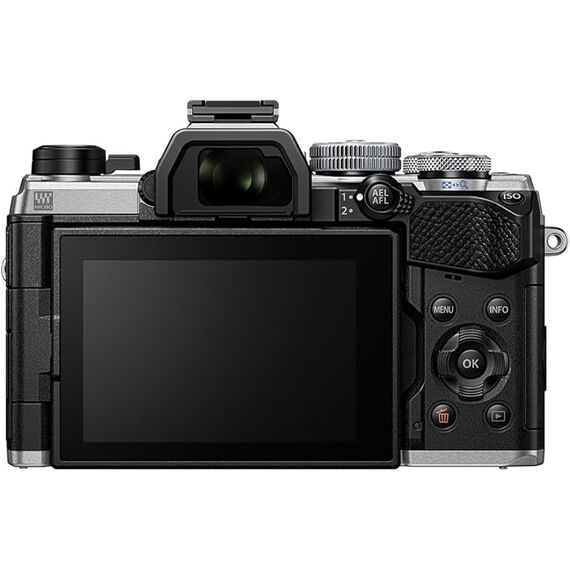 OM SYSTEM Olympus OM-5 Plata
