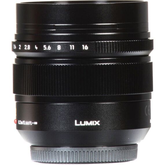 Panasonic Leica DG Summilux 12mm f/1.4 ASPH