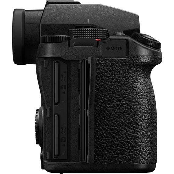 Panasonic Lumix DC-S5 IIX