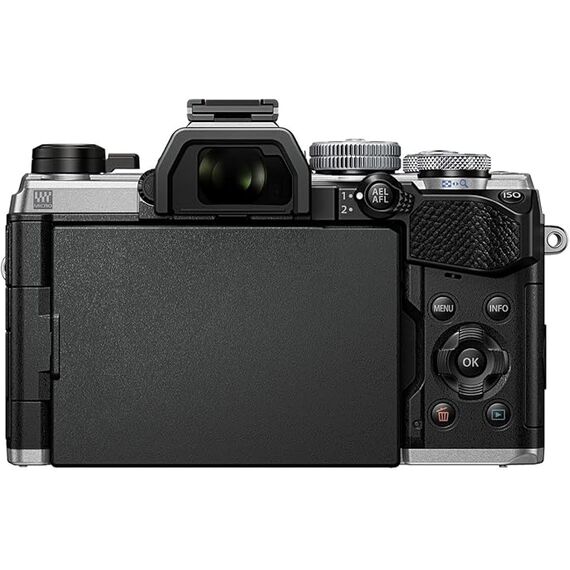 OM SYSTEM Olympus OM-5 Plata