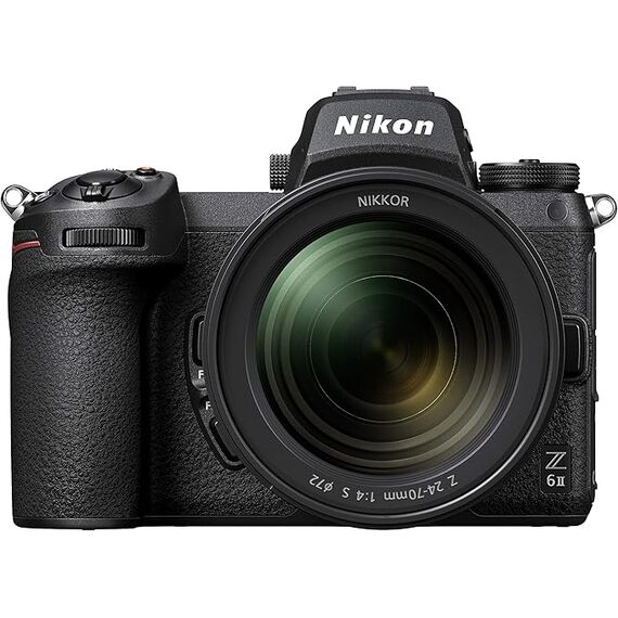 Nikon Z 6II + Z 24-70mm f/4 S